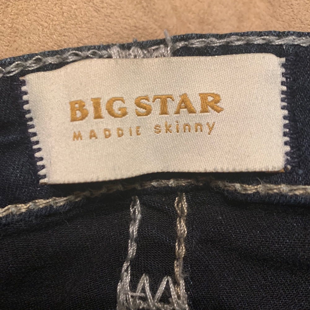 Jeans - Picture 4 of 4